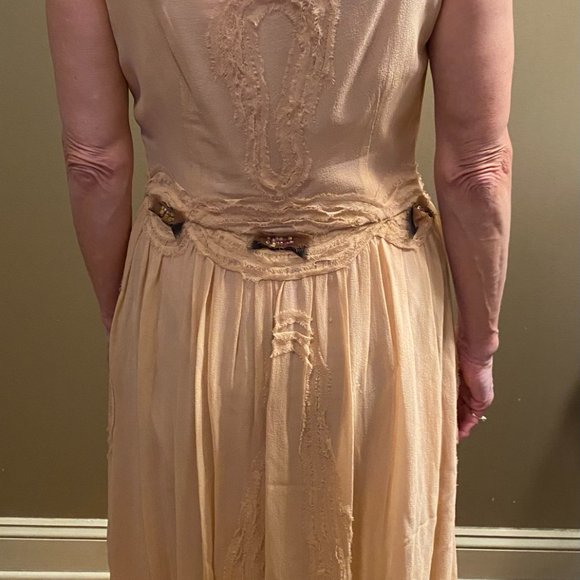 Pale Peach Embroidered Silk Dress Size M - Picture 3 of 6